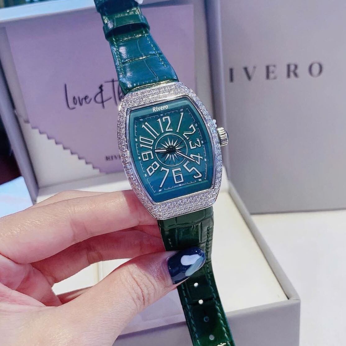 Đồng Hồ Nữ Rivero R9066 Mặt Ovan Dây Da Xanh Lá Đính Đá Silver Size 32mm