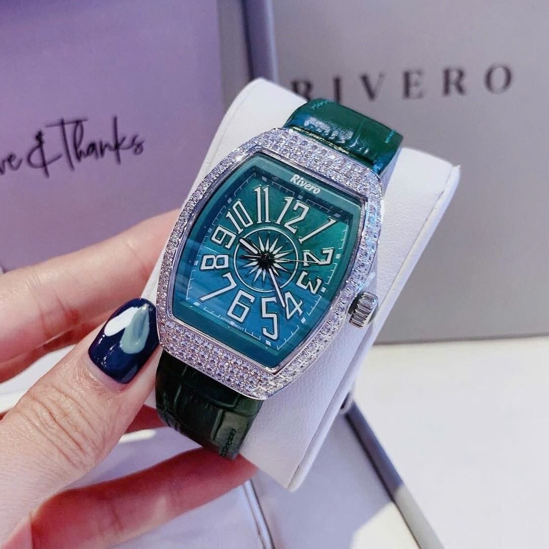Đồng Hồ Nữ Rivero R9066 Mặt Ovan Dây Da Xanh Lá Đính Đá Silver Size 32mm