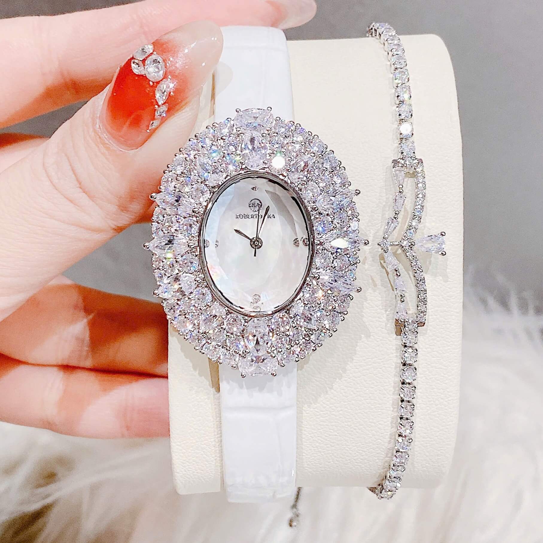 Đồng Hồ Nữ Roberto Era RE5028 Dây Da Trắng Mặt Oval Đính Đá Size 34mm Chính Hãng