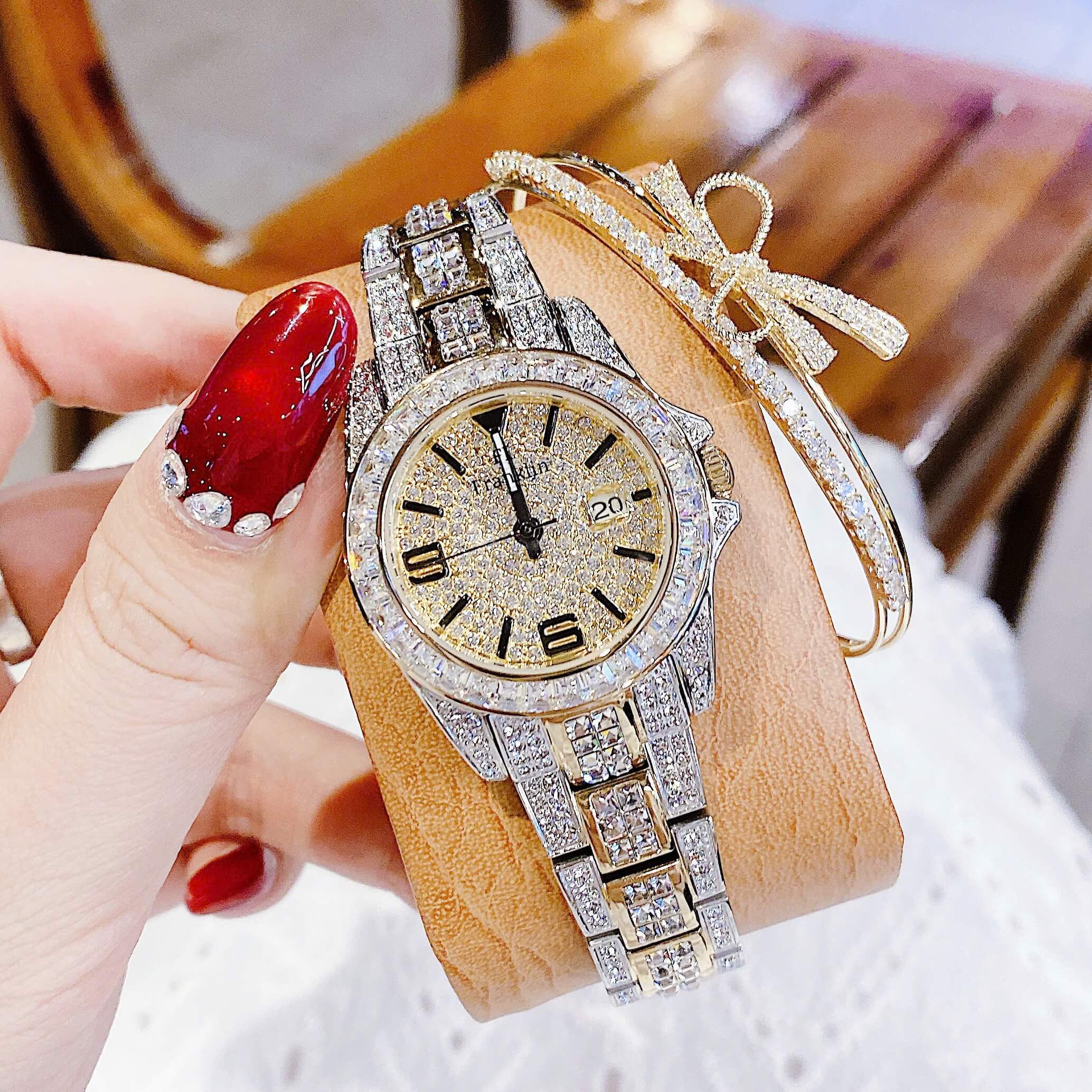 Đồng Hồ Nữ Franklin FL6166 Đính Đá Demi Vàng Gold Chính Hãng Size 33mm Tặng Kèm Vòng Tay