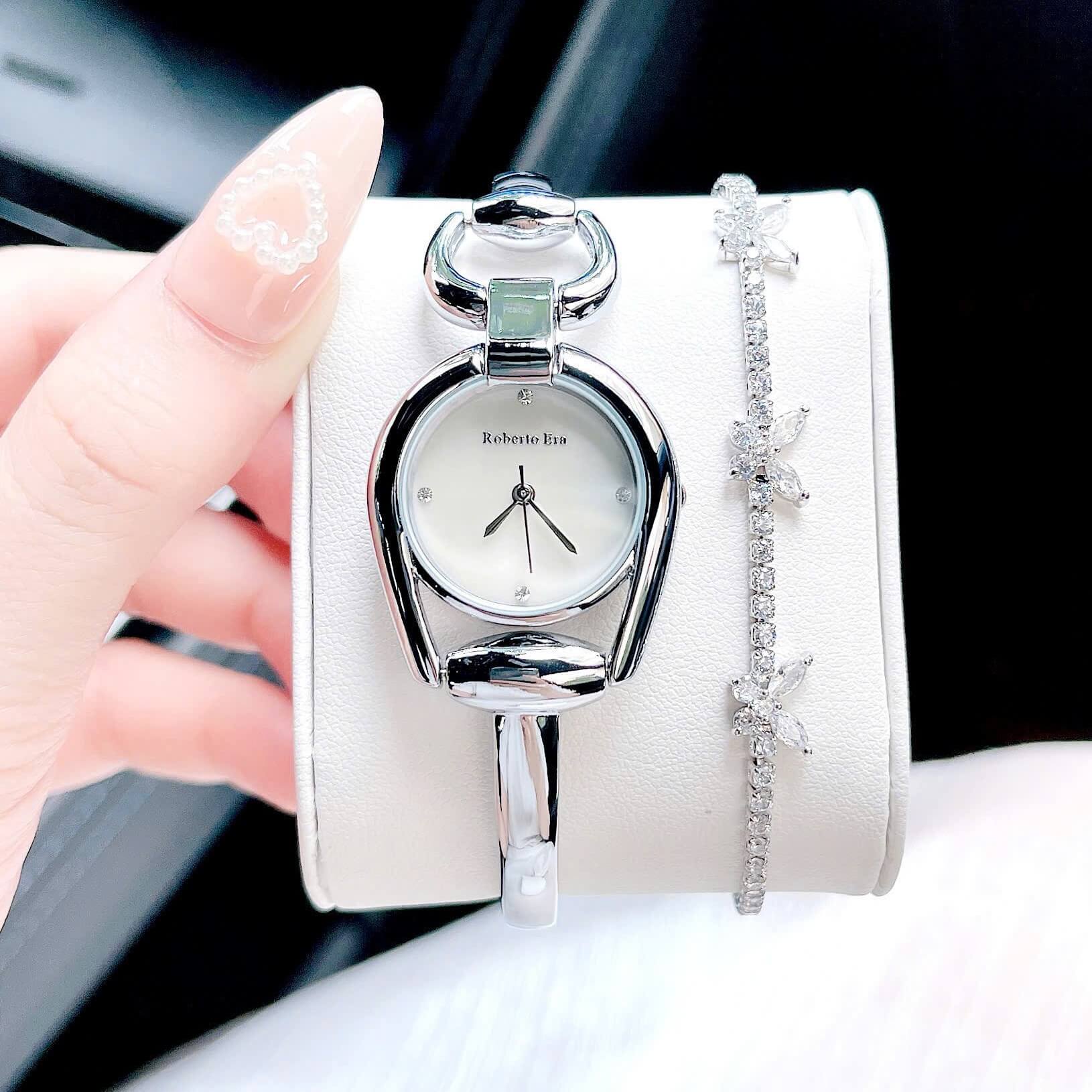 Set Đồng Hồ Lắc Tay Nữ Roberto Era Horsebit Mặt Xà Cừ Trắng Size 28mm - RE9103