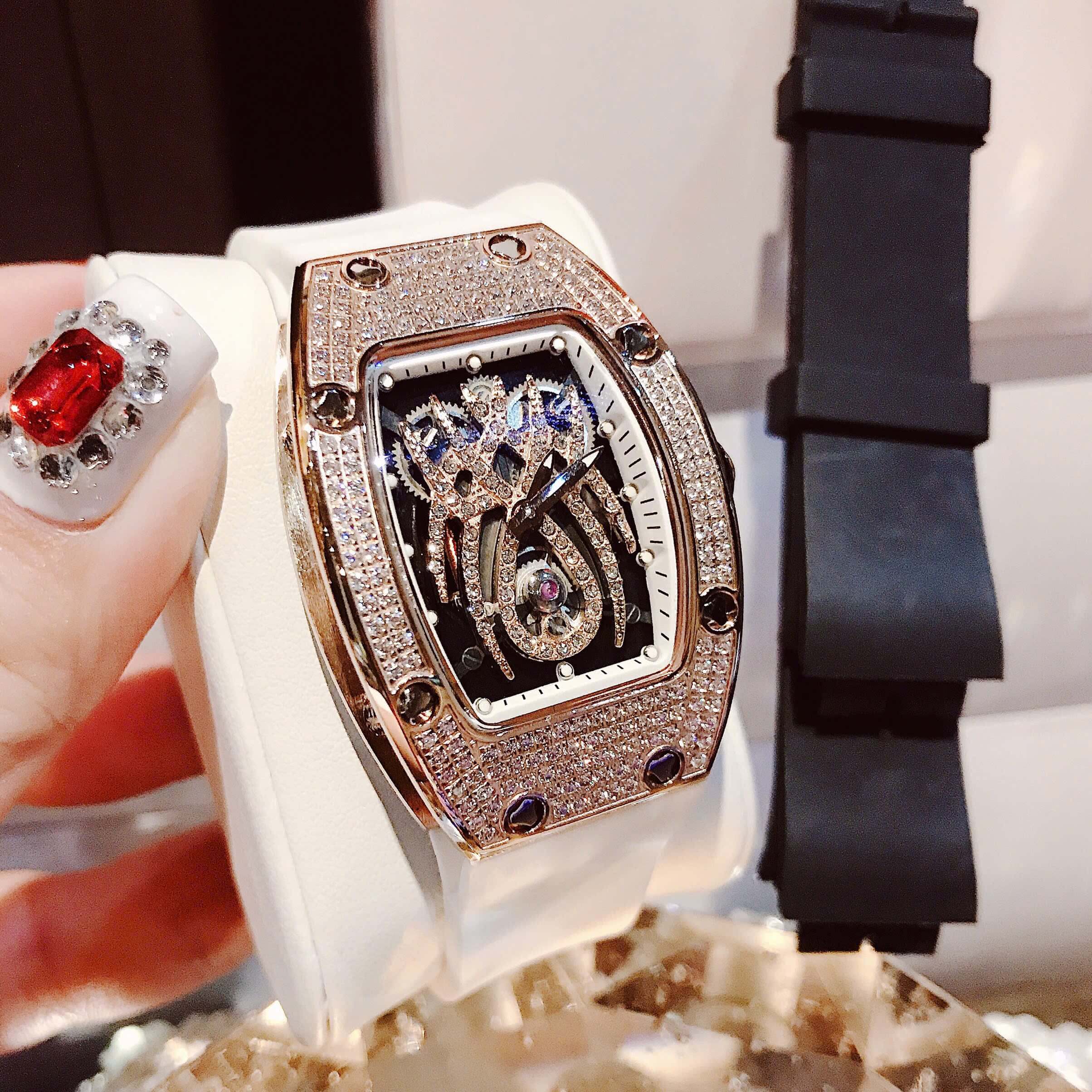Set Đồng Hồ Nữ Hanboro Mặt Nhện Dây Cao Su Trắng Chính Hãng Đính Đá Rose Gold Size 31x44mm Quartz Tặng Kèm Bộ Dây Cao Su Đen