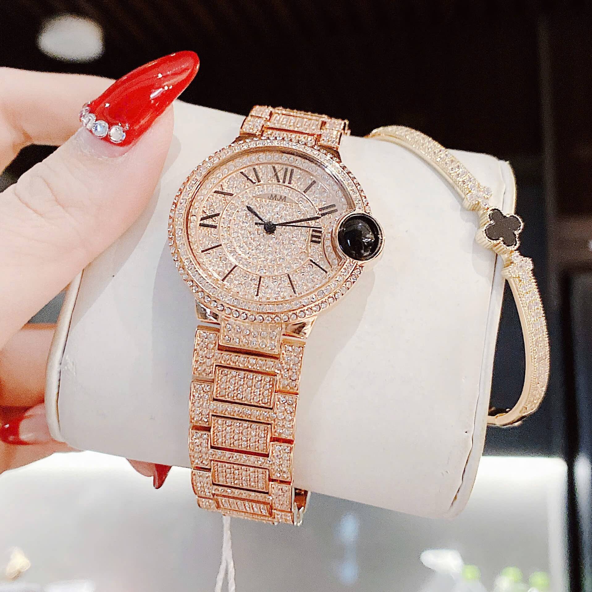 Set Đồng Hồ Nữ Jimi Jimi Mặt Số La Mã Dây Kim Loại Đính Đá Rose Size 36mm Máy Pin JM 86002 Tặng Kèm Vòng Tay