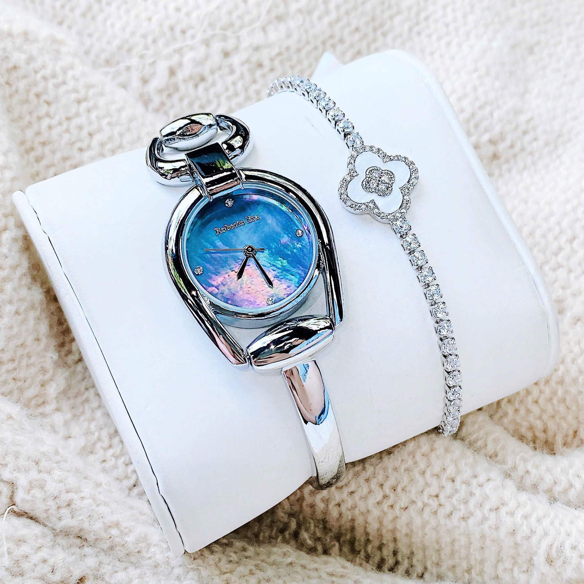 Set Đồng Hồ Nữ Roberto Era RE9102 Dây Lắc Tay Silver Mặt Xà Cừ Xanh Dáng Gucci Size 28mm