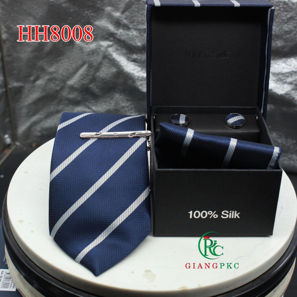 Cà vạt học sinh