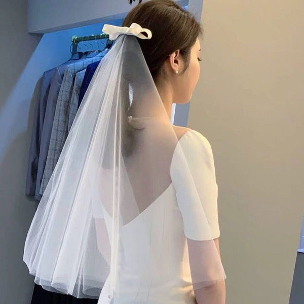 Trùm đầu cô dâu