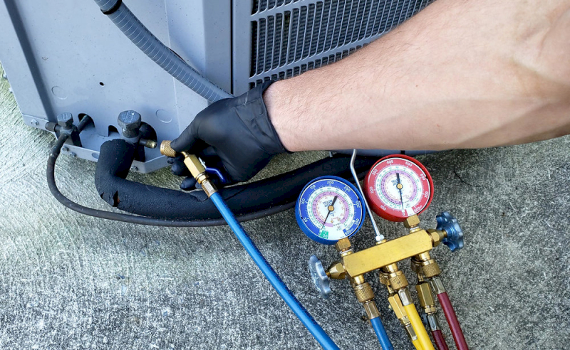 Kiểm tra áp suất gas cục nóng sau lắp đặt