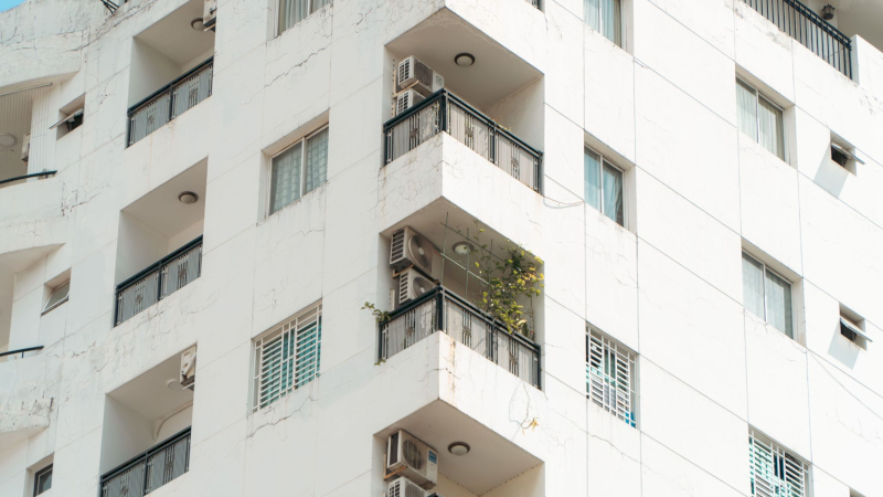 Xếp chồng cục nóng cần giá đỡ chịu lực