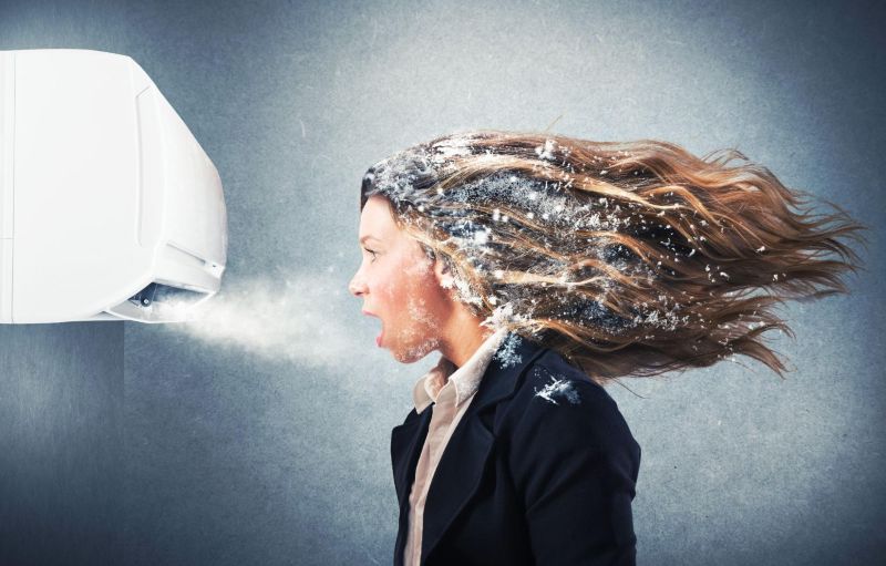 Sử dụng điều hòa ở nhiệt độ quá thấp khiến máy lạnh dễ bị vấn đề đông đá