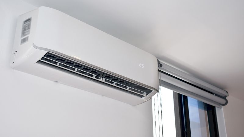 Chọn đúng máy lạnh phòng trọ giúp tiết kiệm và dễ dùng