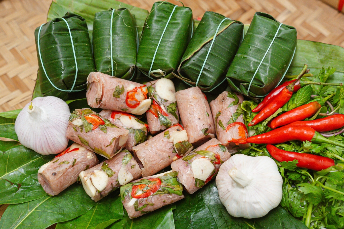 phu-gia-lam-nem-chua-4.jpg