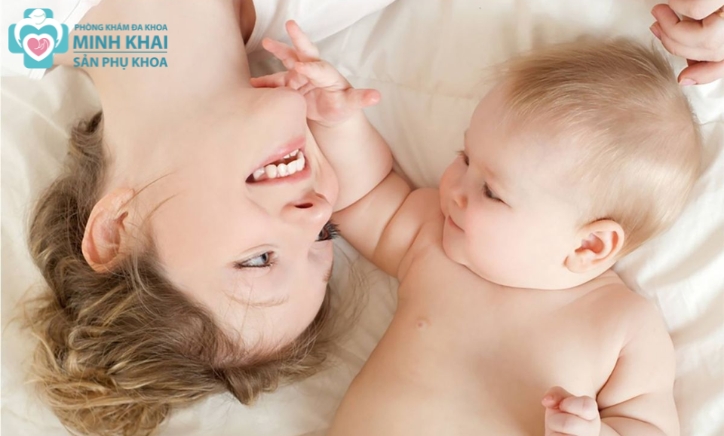 Chăm Sóc Sau Sinh Bí Quyết Hồi Phục Sức Khỏe Cho Mẹ và Bé Yêu