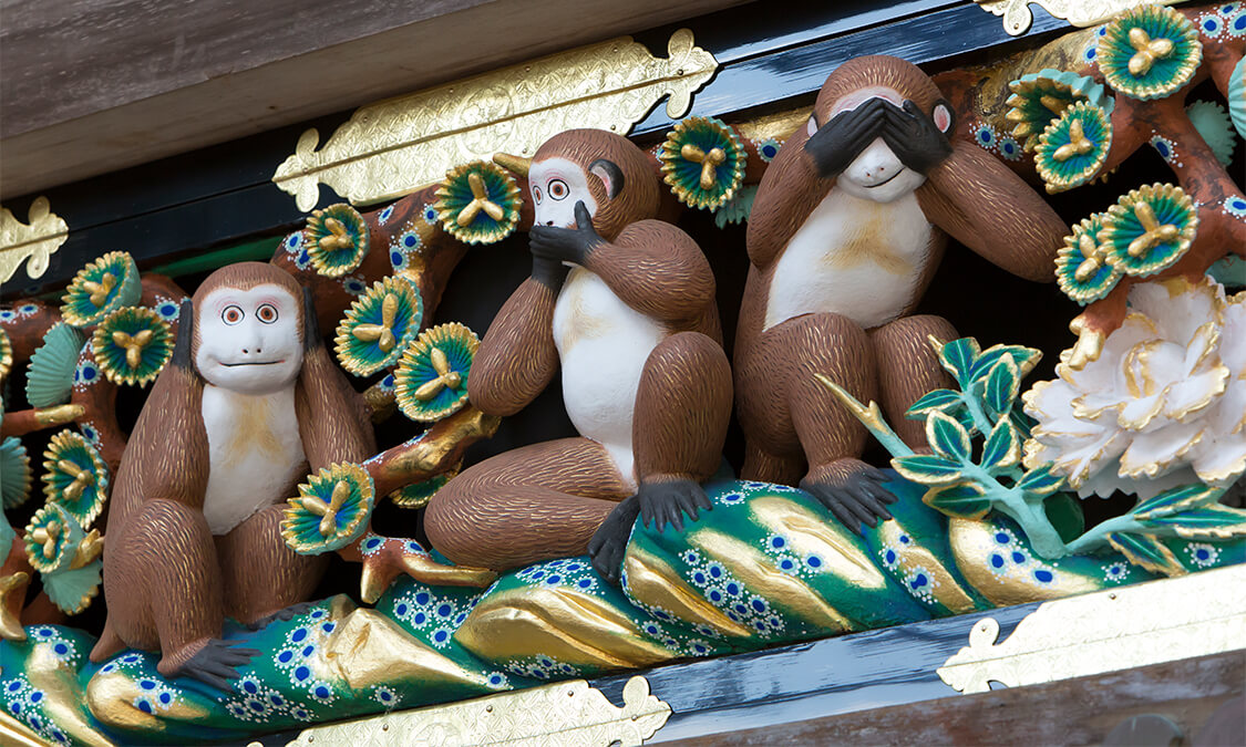 hình ảnh 3 chú khỉ “không nhìn điều xấu”, “không nói điều xấu”, “không nghe điều xấu” tại chùa Toshogu