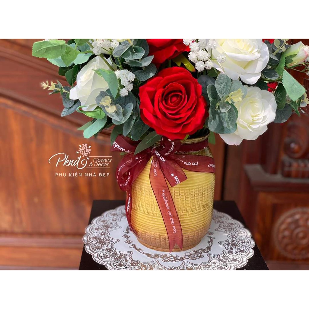 Bình hoa giả hồng nhung lụa trang trí phòng khách đẹp PKND