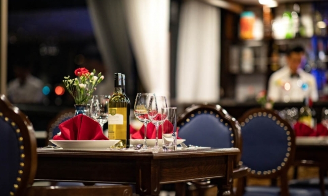 DU THUYỀN LA CASTA 2 NGÀY 1 ĐÊM THĂM VỊNH 5 SAO