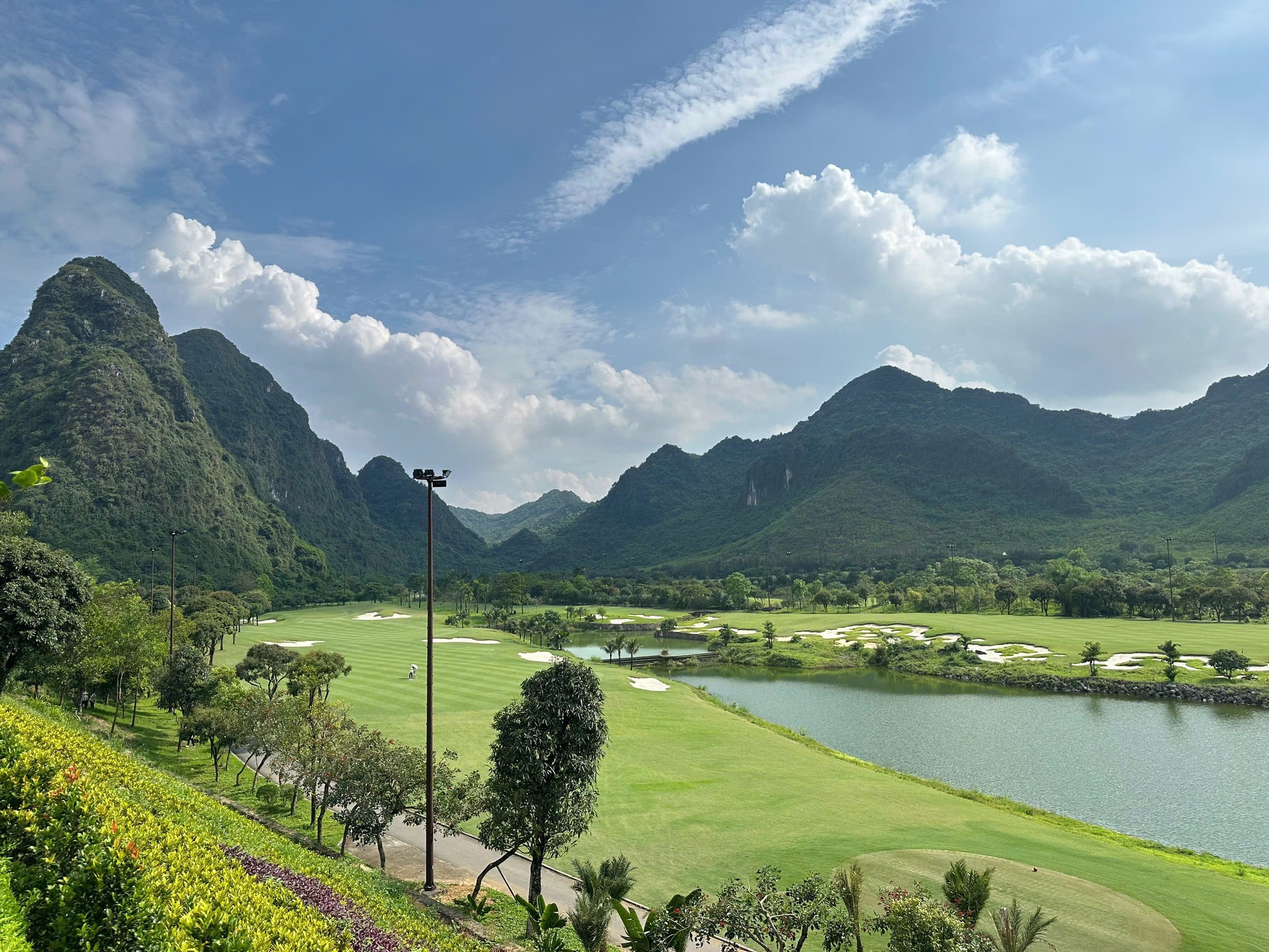 GOLF TOUR HÀ NỘI – NINH BÌNH 5N4D3R