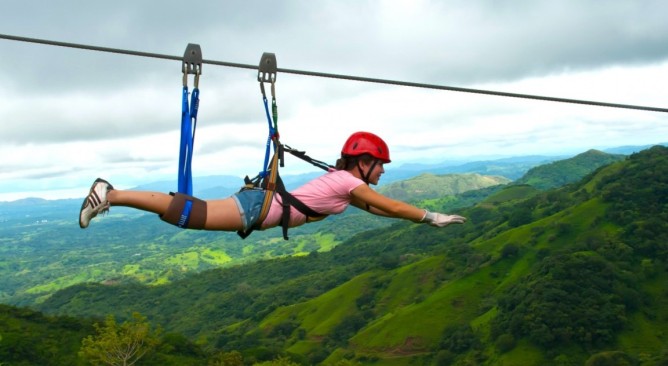 Tour du lịch Hanoi Paragon Hill 1 Ngày Giá rẻ