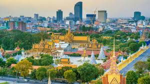 10 DAYS DISCOVERING VIETNAM AND CAMBODIA