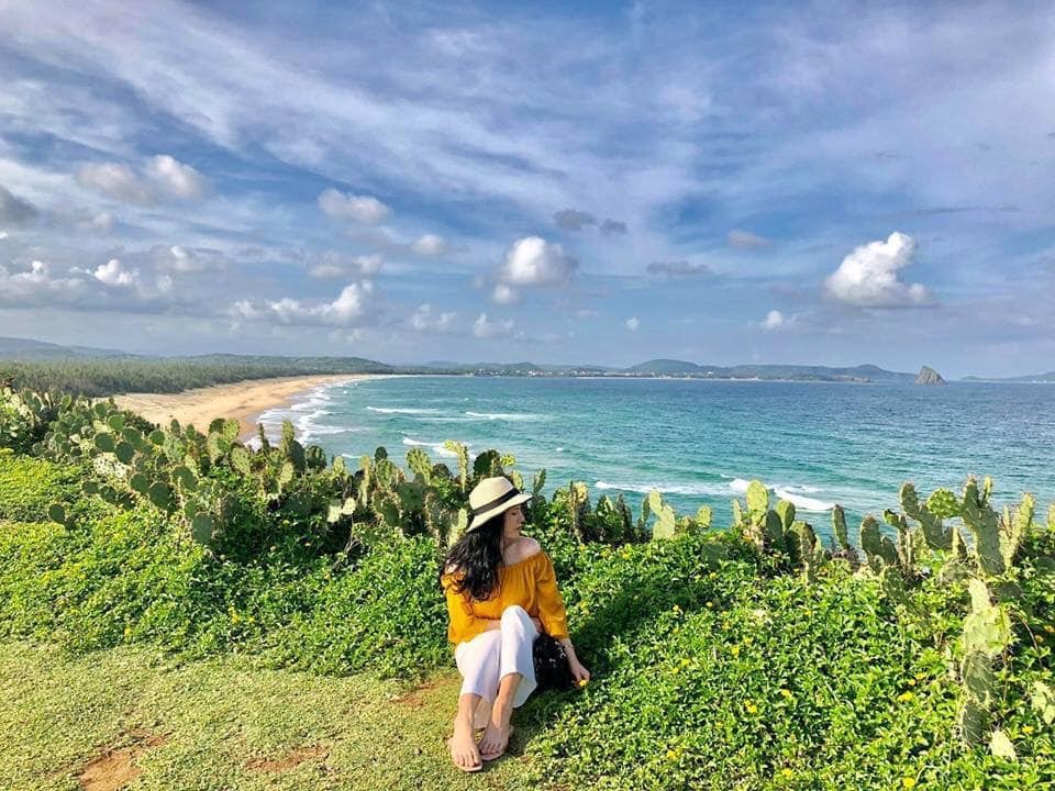 Tour Quy Nhơn – Phú Yên 1 ngày: Về mảnh đất “Hoa vàng cỏ xanh”