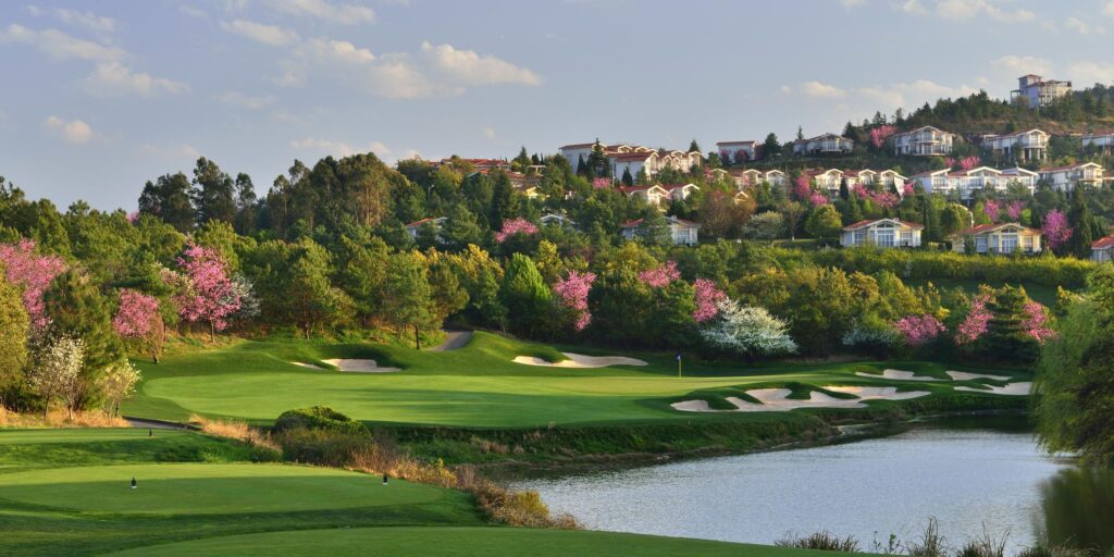 GOLF TOUR KUNMING – TRUNG QUỐC 4N3D2R