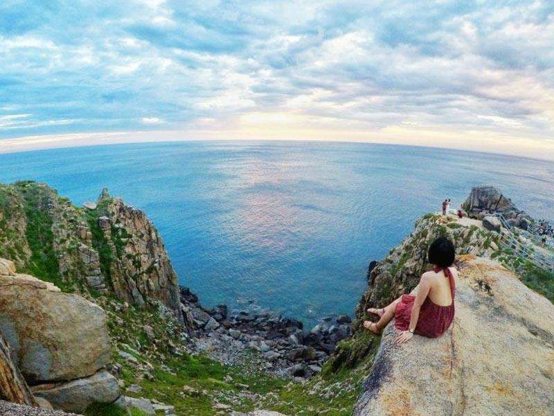 TOUR NHA PHU 1 NGÀY