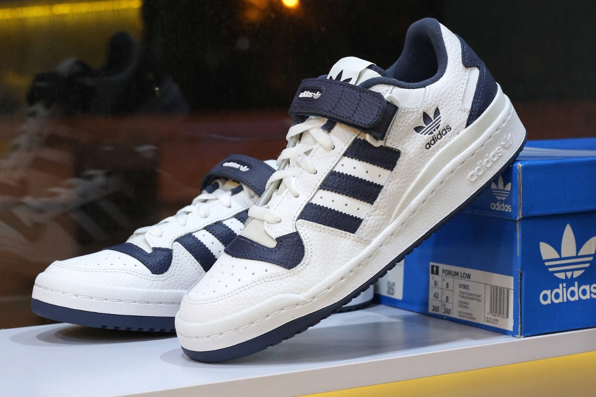 danh-gia-chi-tiet-adidas-forum-giayadidas-com-vn