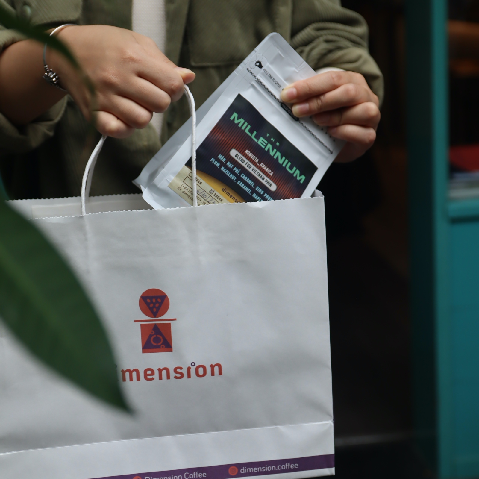 dimesion coffee moment