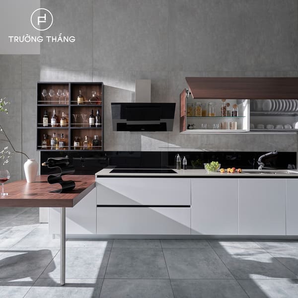 Thiết Kế Nội Thất Bếp Chung Cư Kết Hợp Bàn Ăn Giúp 