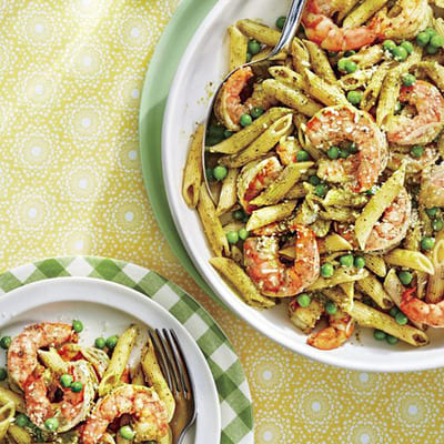 Món ngon cuối tuần - Cùng Lodge chế biến Nui Pesto Tôm Áp Chảo