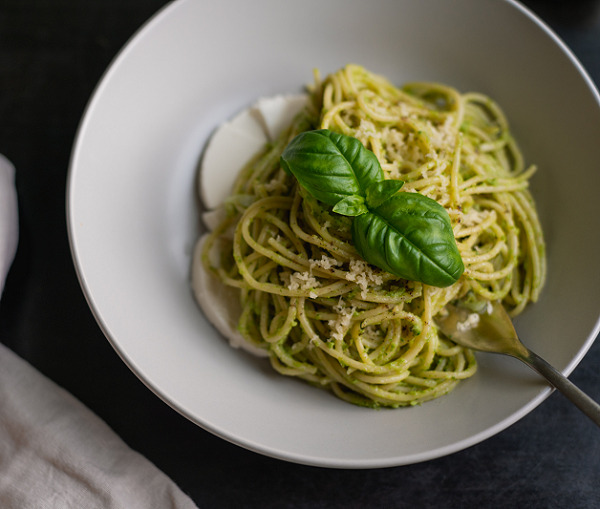 Cùng Một Căn Bếp làm món mỳ Ý sốt Pesto hấp dẫn lại cực dễ làm!