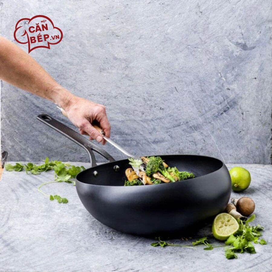 Lưu ý vệ sinh và sử dụng Chảo Wok thép Carbon BK 30cm