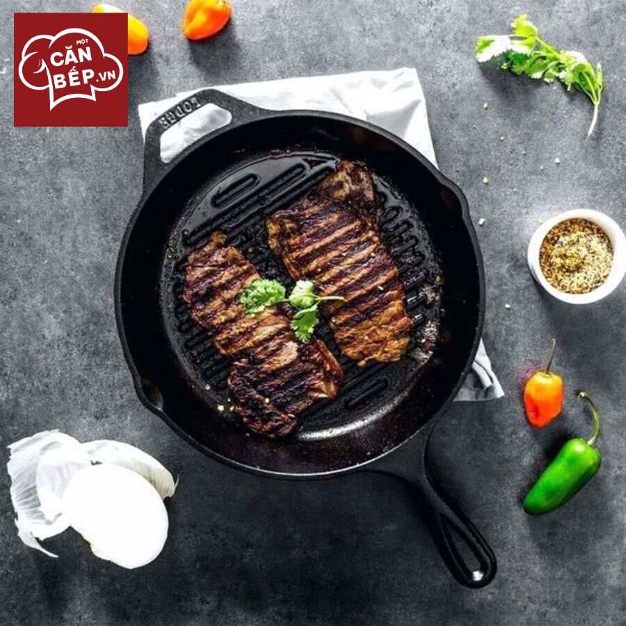 Lưu ý vệ sinh và sử dụng chảo gang nướng Lodge 26.04cm