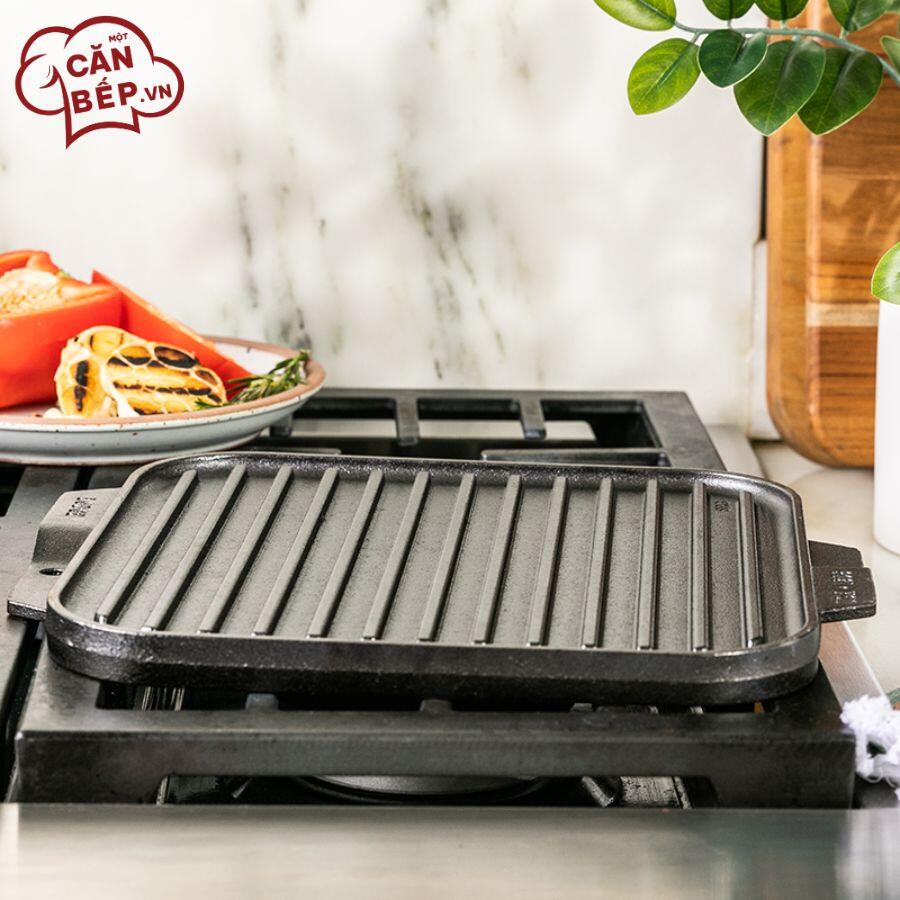 Lưu ý vệ sinh và sử dụng khay gang nướng LODGE đa năng 26.7cm