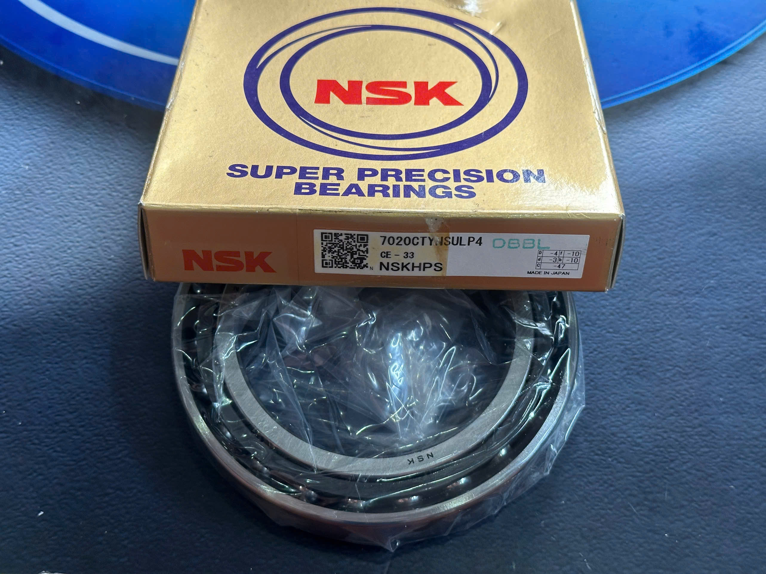 Vòng bi 7020CTYNP4 NSK
