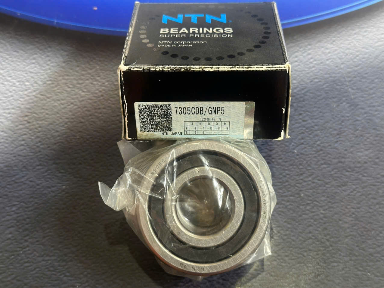 Vòng bi 7305CDB/GNP5 NTN