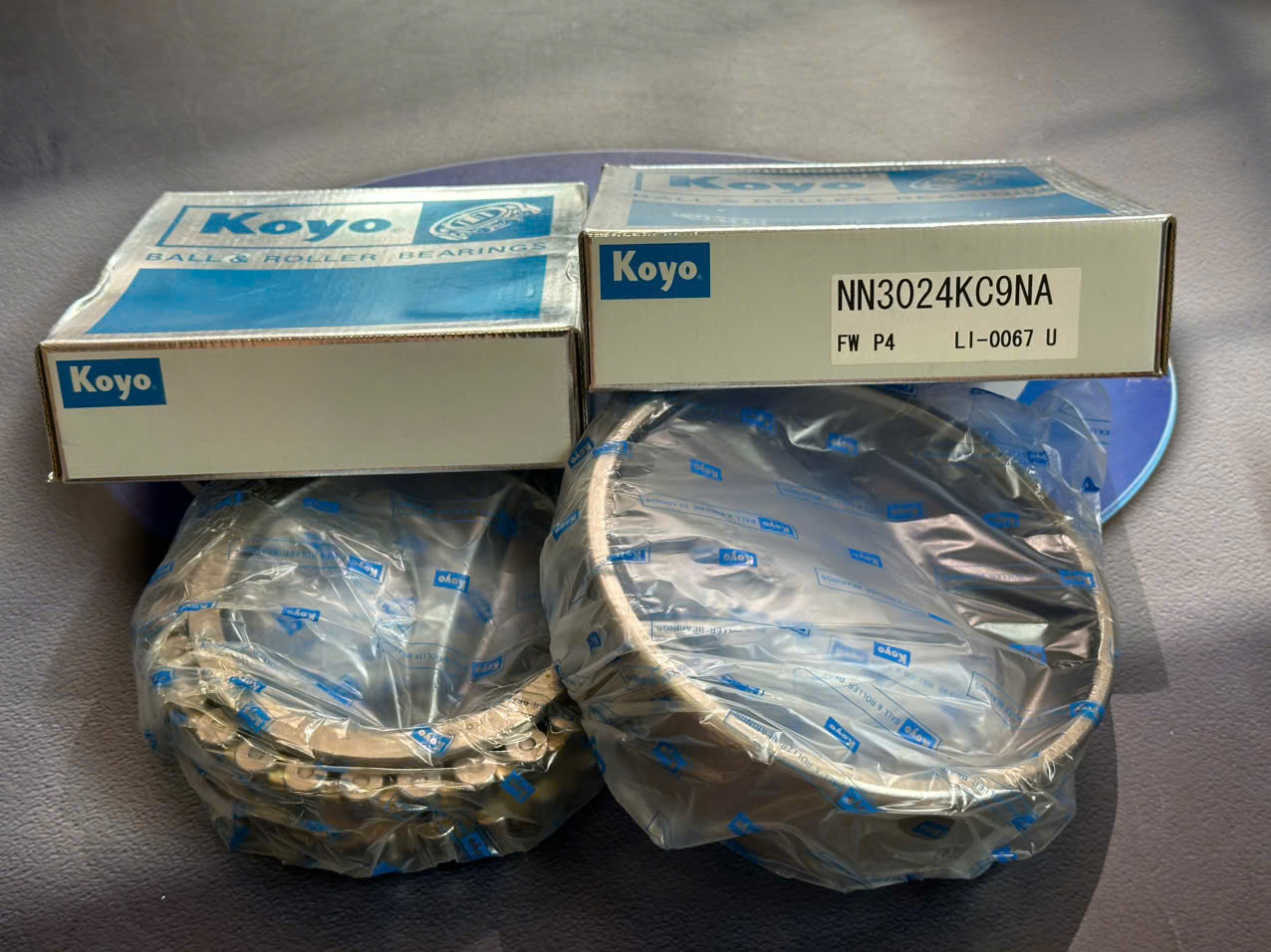 Vòng bi NN3024KC9NA FG P4