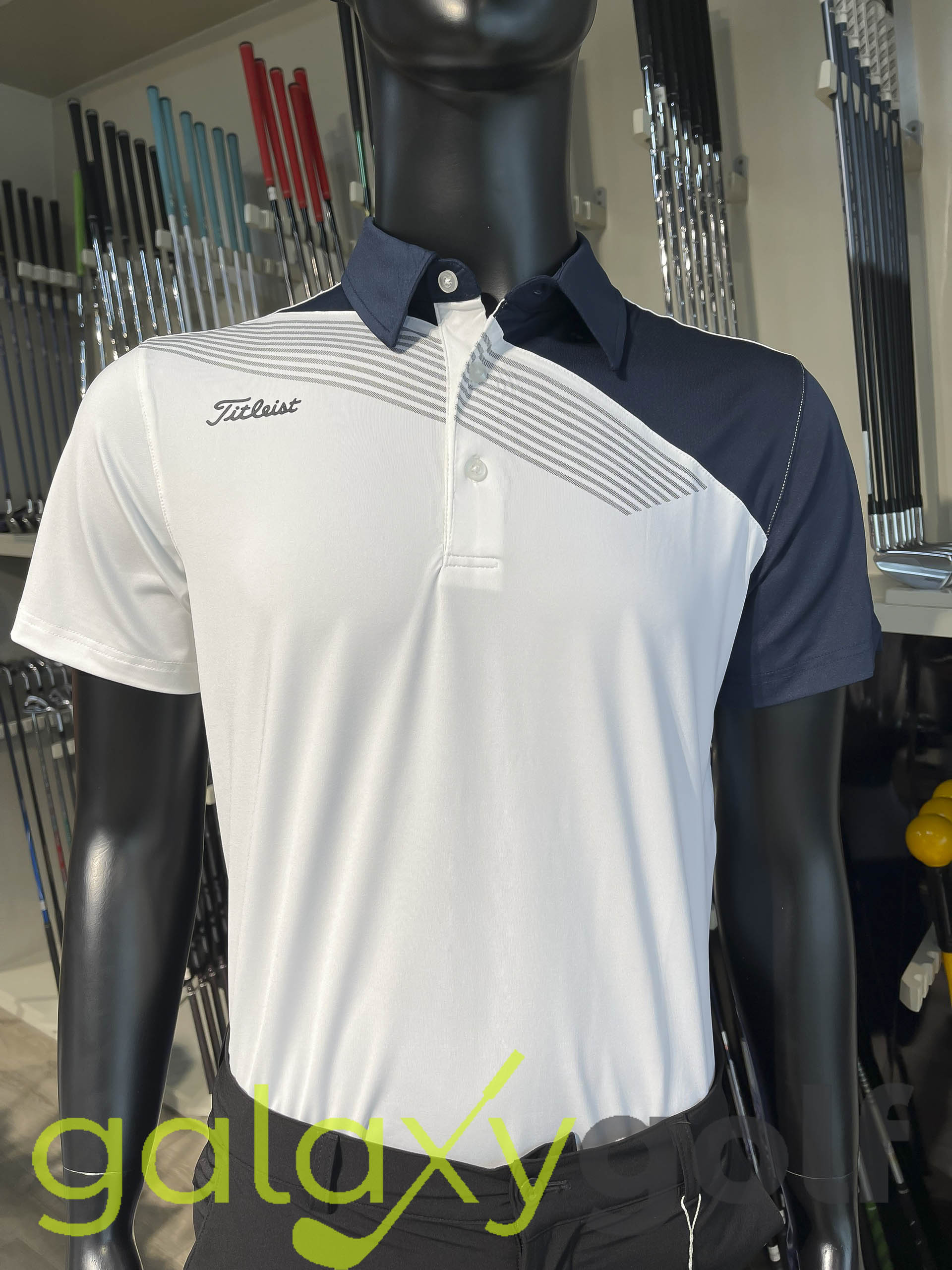 Áo thun Titleist ngắn tay trắng viền xanh L