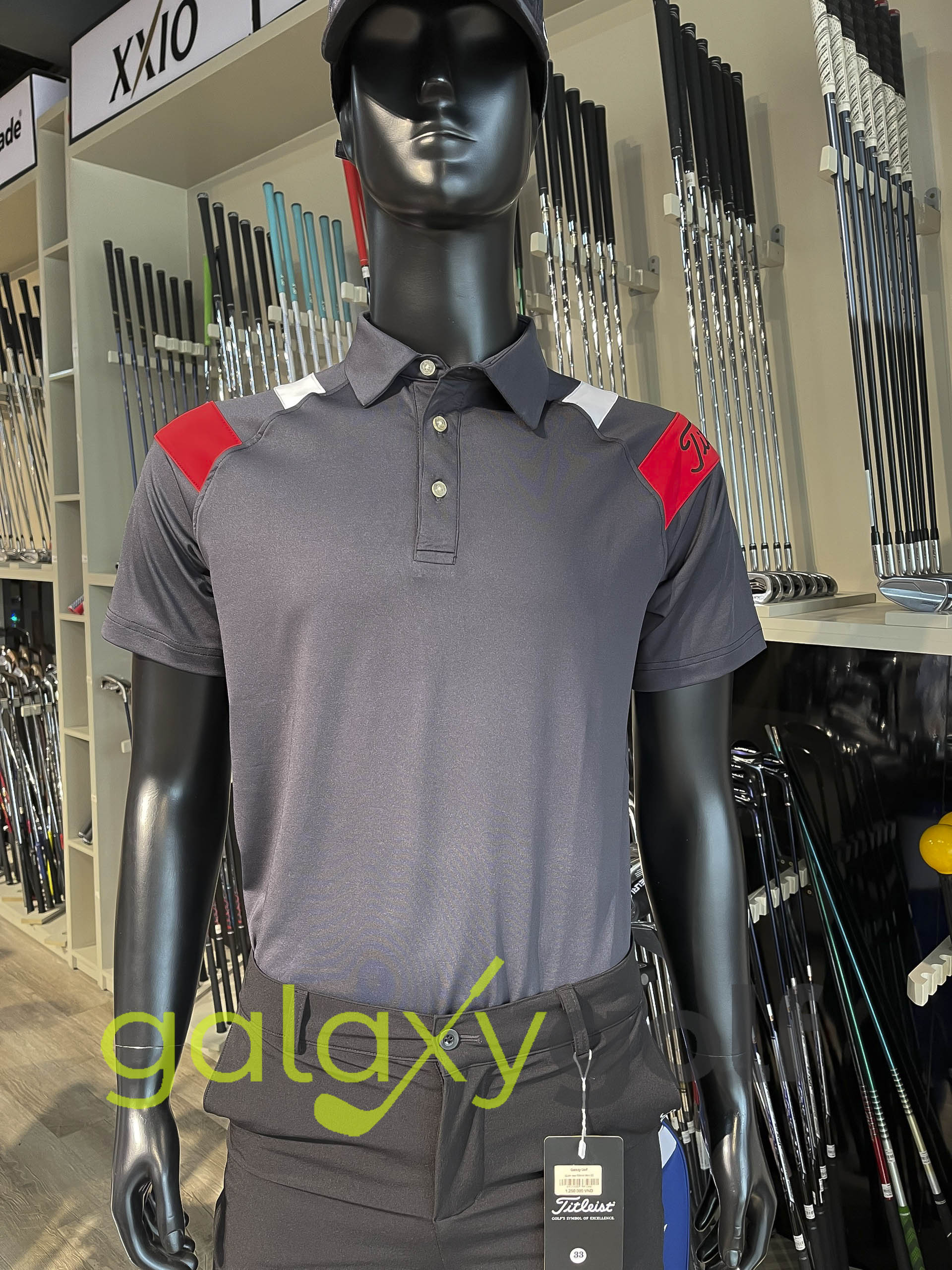 Áo thun Titleist ngắn tay đen viền đỏ L