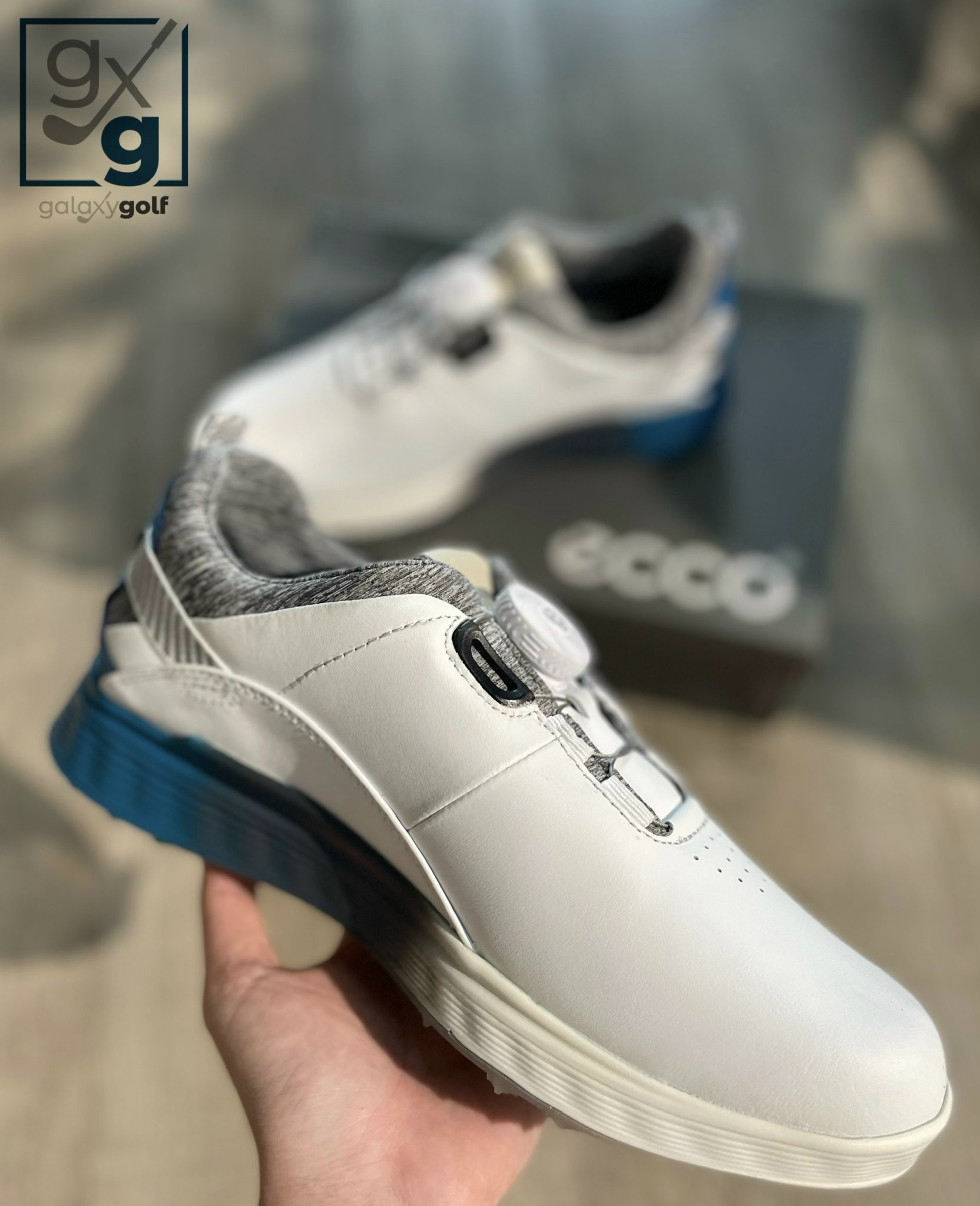 ECCO GIÀY TRẮNG ĐẾ XANH 40