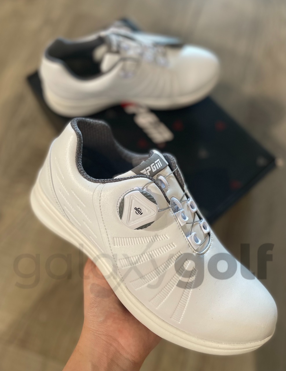 PGM GIÀY NỮ TRẮNG NÚT VẶN 38