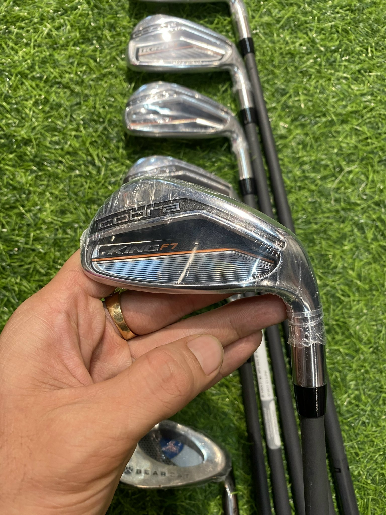 Bộ sắt Cobra KingF7 5-9P New Cán Mềm R