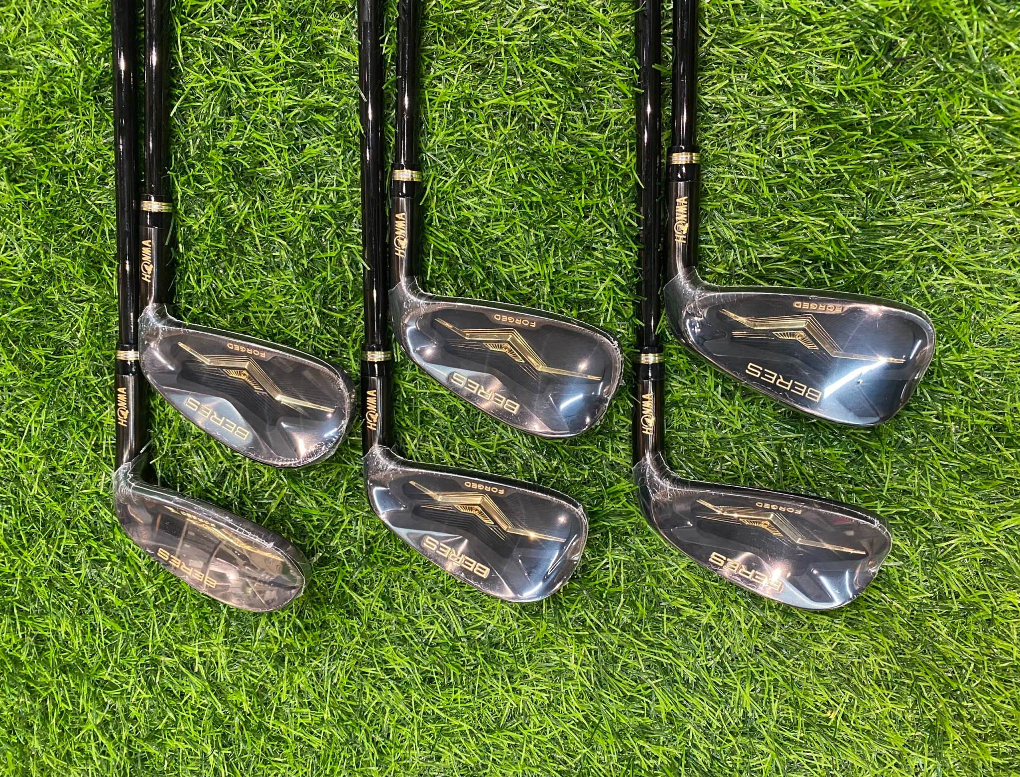 Bộ sắt Honma Beres Black 2022 ARMRQ 6-11 Cán Mềm SR