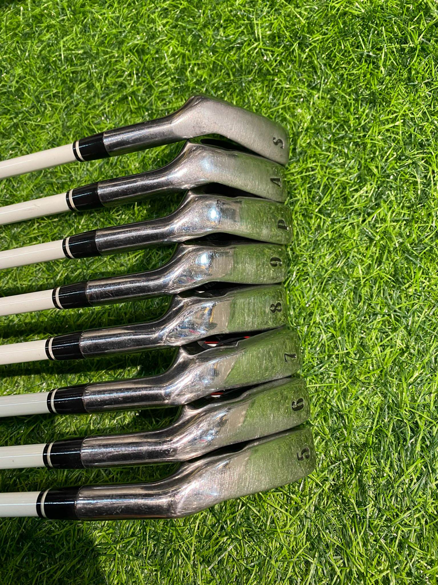 Bộ sắt EVEN 5-9PAS Graphite R