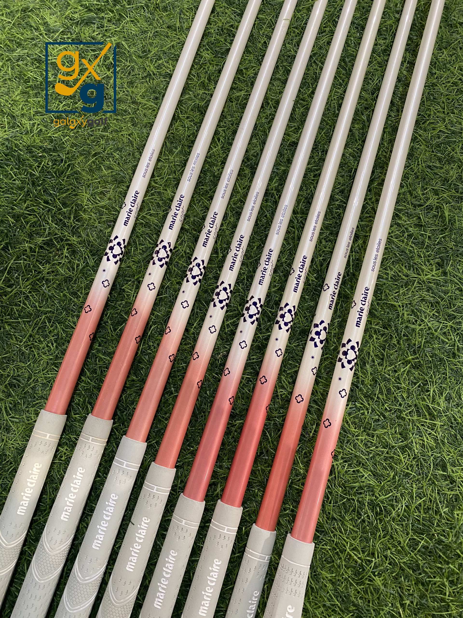 Bộ Gậy Nữ Cơ Bản Marie Claire 8 Gậy Kèm túi