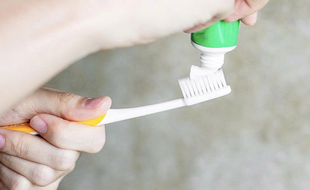 Nên Đánh Răng Trước Hay Sau Bữa Ăn Sáng? Câu Trả Lời Từ Chuyên Gia