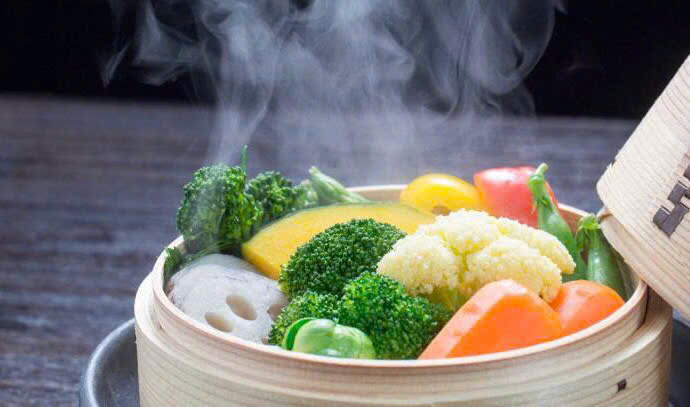 Điều gì xảy ra nếu ăn toàn đồ luộc? Ăn đồ luộc có thật sự tốt như bạn nghĩ?