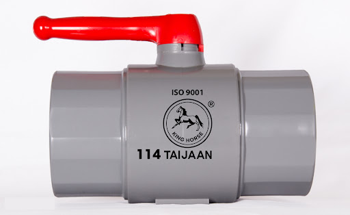 Van cầu PVC