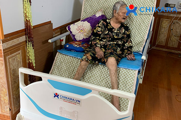 Bàn giao giường y tế cho khách hàng tại An Bình Ý Yên Nam Định