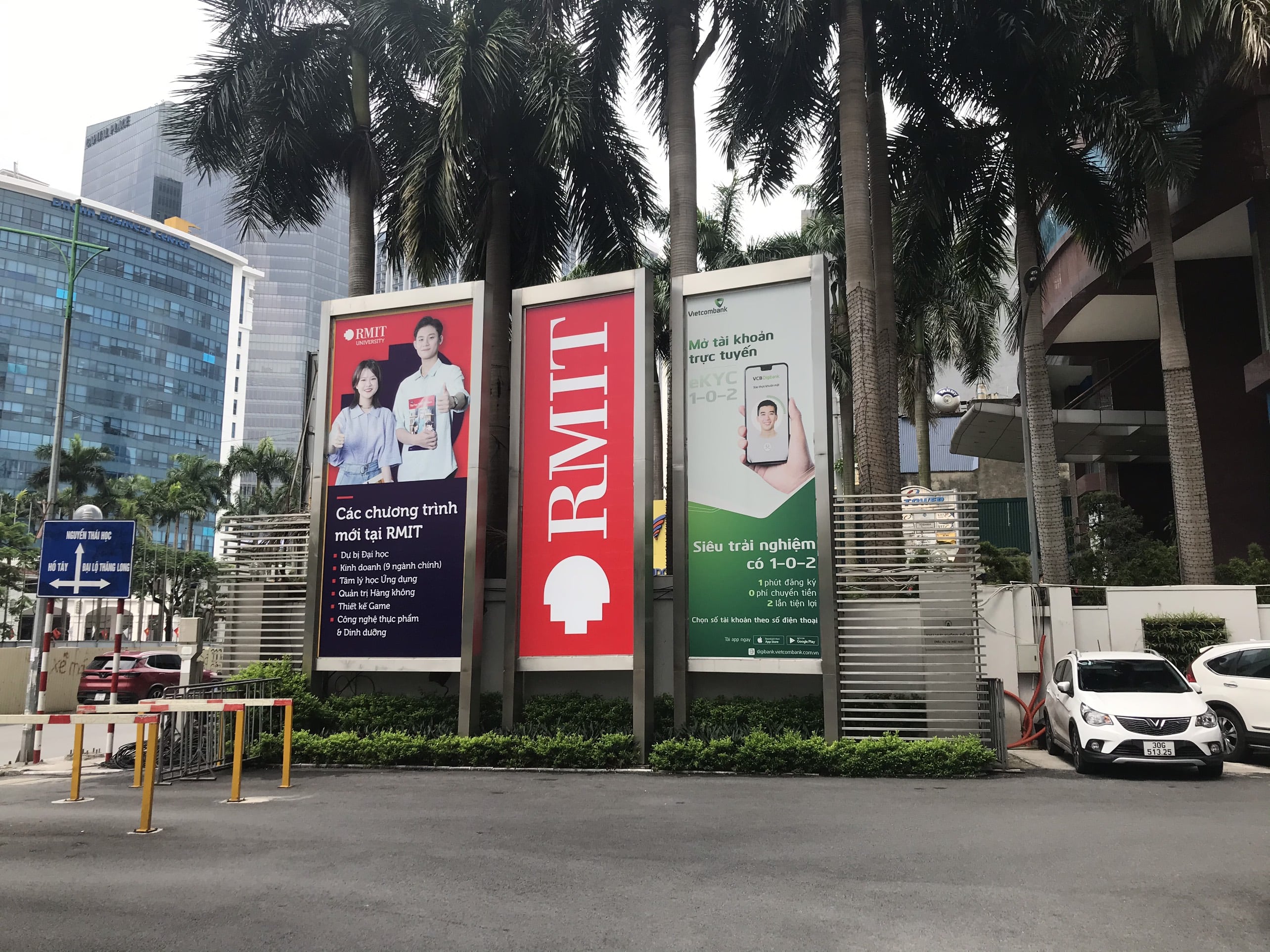Cho thuê biển quảng cáo ngoài trời