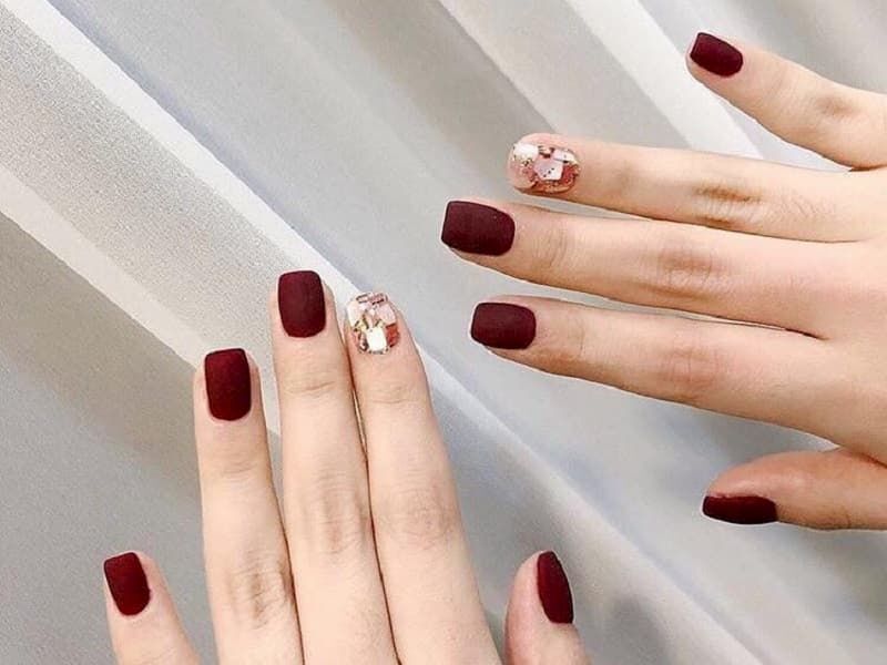 Xu Hướng Mẫu Nail Đơn Giản Cho Móng Ngắn Mới Nhất